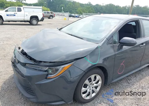 2023 Toyota Corolla Le z USA, uszkodzony, nr VIN 5YFB4MDE9PP039390